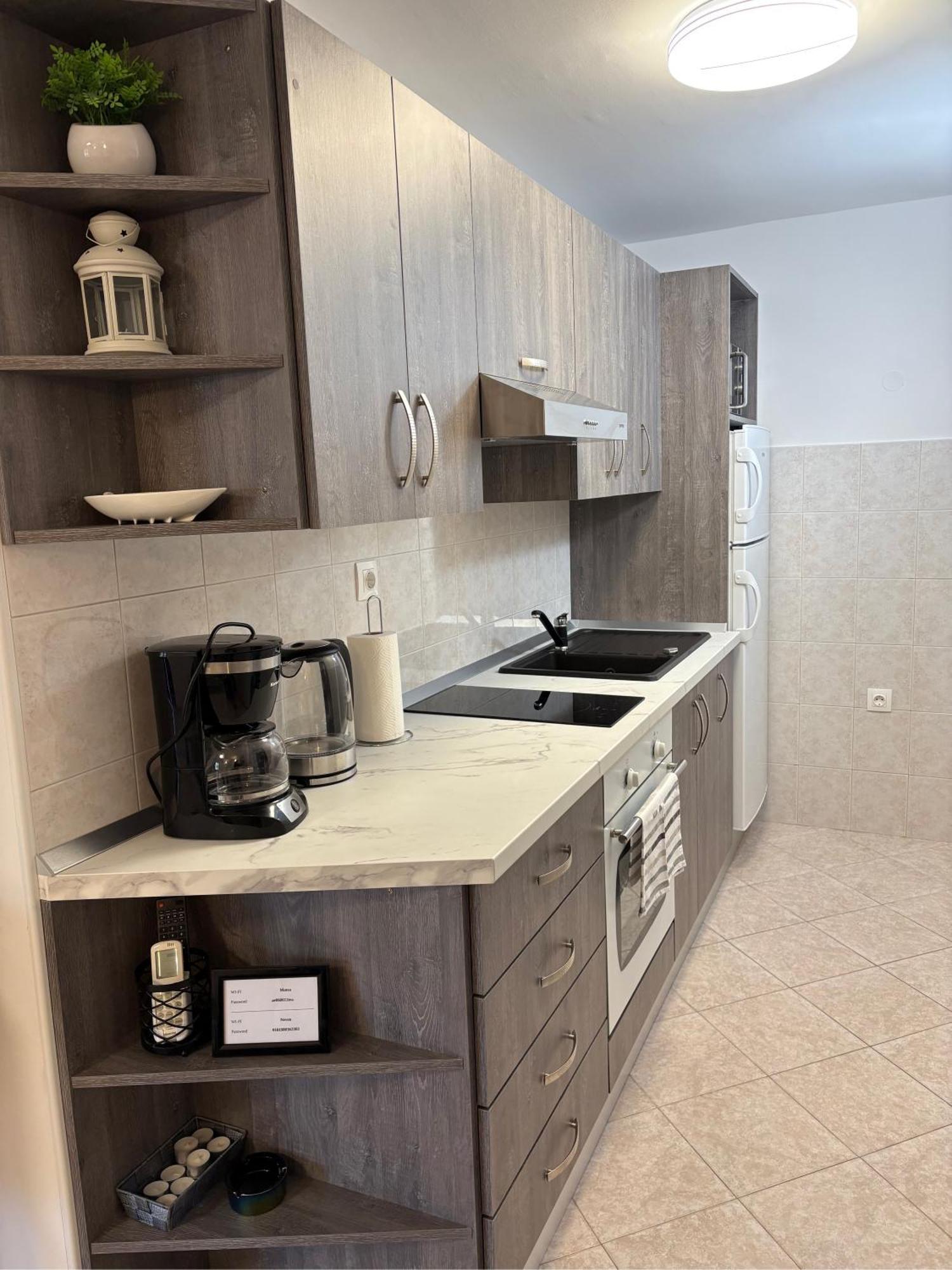 Apartments Vilma Ловран Экстерьер фото