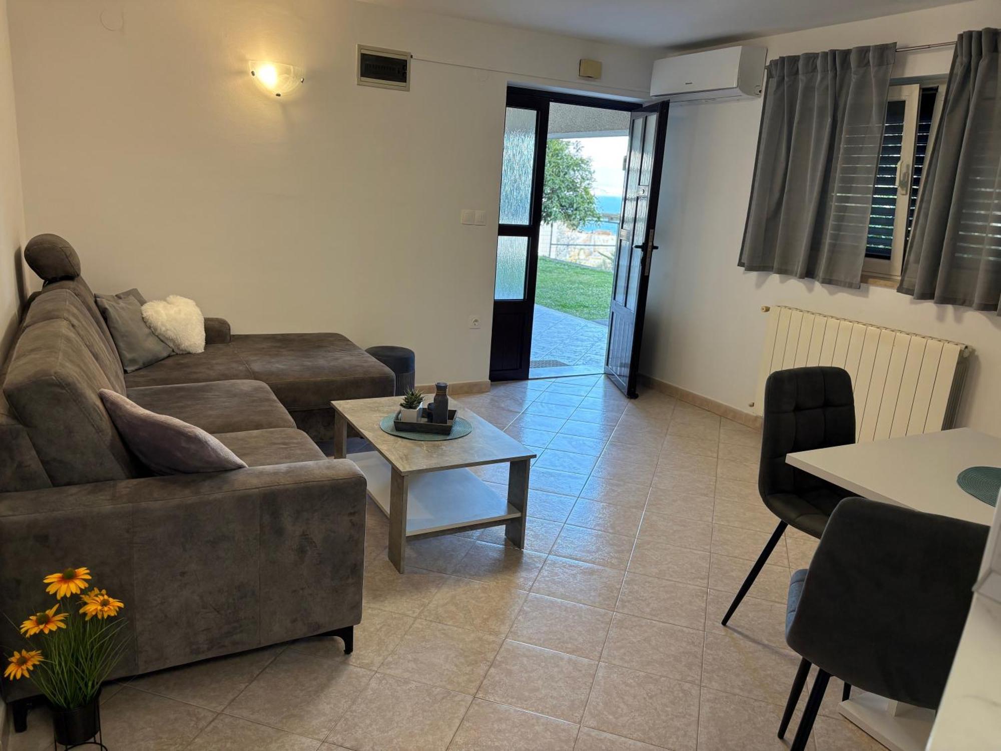 Apartments Vilma Ловран Экстерьер фото